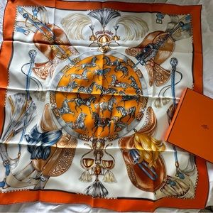 Hermes Scarf 100% Silk classic size 90x90 cm—Brandnew!